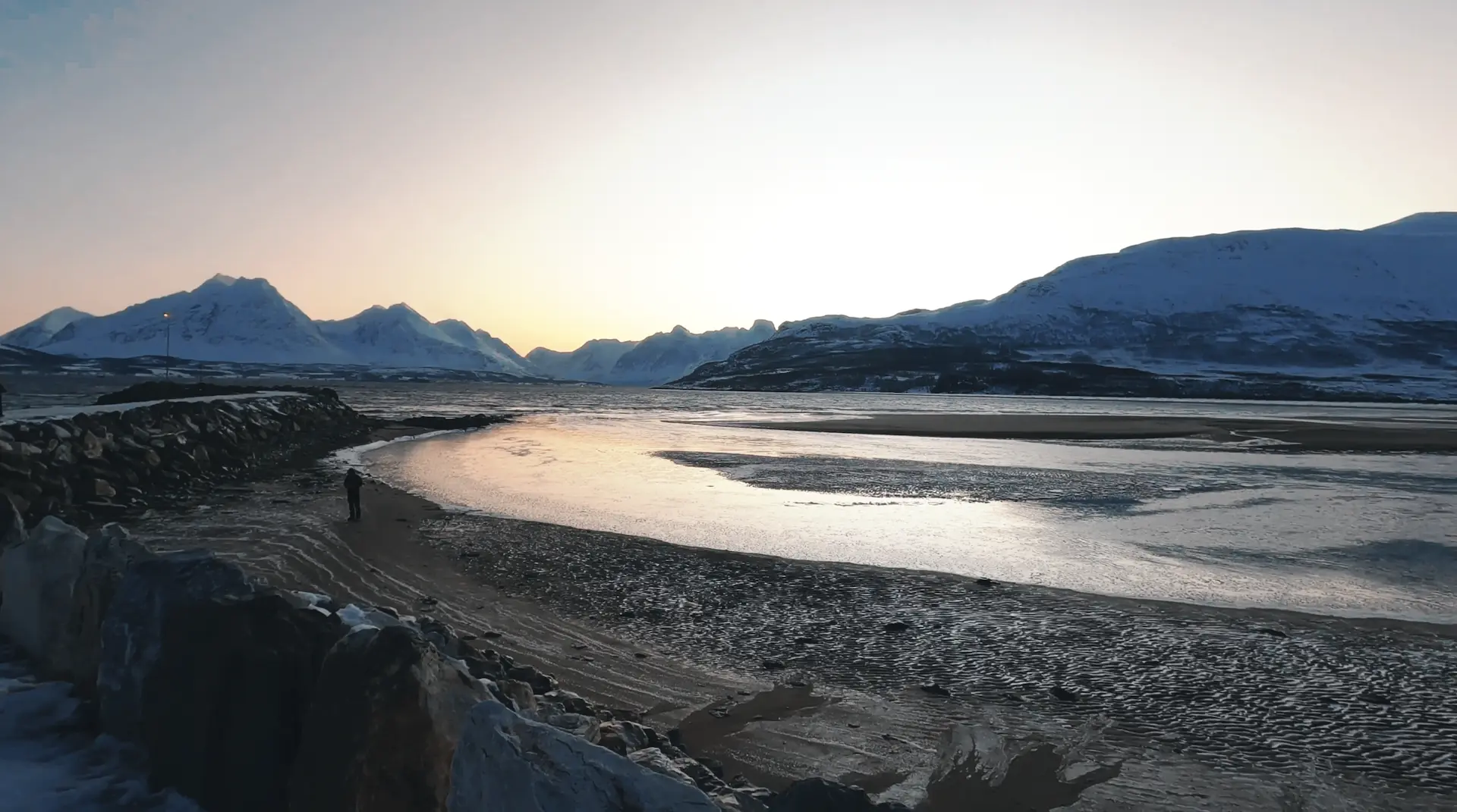 Lyngen Snowmobile Safari